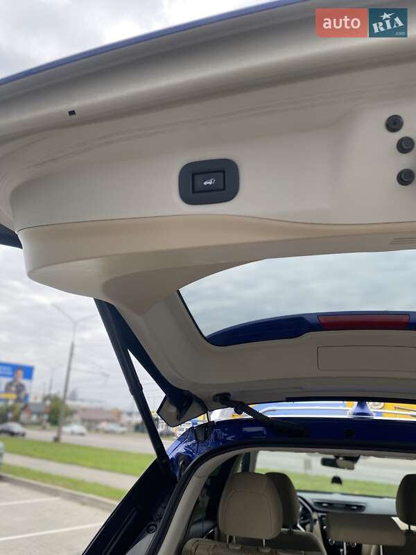 Позашляховик / Кросовер Nissan Rogue 2018 в Білій Церкві