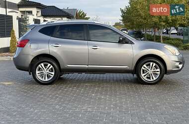 Внедорожник / Кроссовер Nissan Rogue 2015 в 