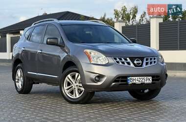 Внедорожник / Кроссовер Nissan Rogue 2015 в 