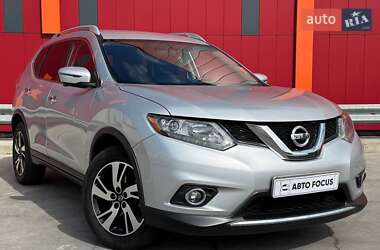Внедорожник / Кроссовер Nissan Rogue 2015 в 