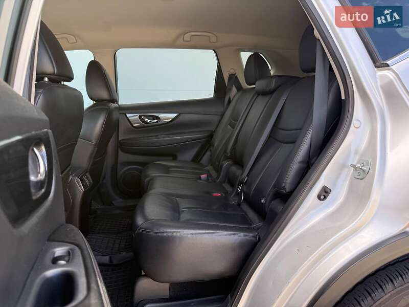 Позашляховик / Кросовер Nissan Rogue 2015 в Києві фото 10 Позашляховик / Кросовер Nissan Rogue 2015 в Києві