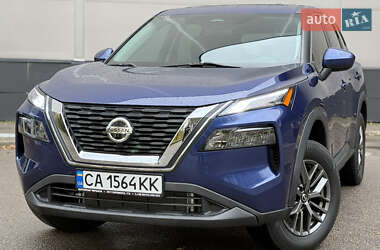 Внедорожник / Кроссовер Nissan Rogue 2021 в Киеве
