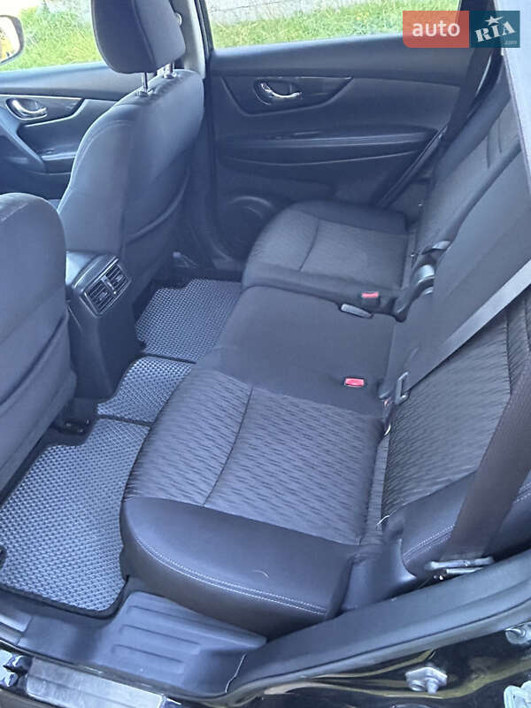 Позашляховик / Кросовер Nissan Rogue 2016 в Добромилі фото 15 Позашляховик / Кросовер Nissan Rogue 2016 в Добромилі