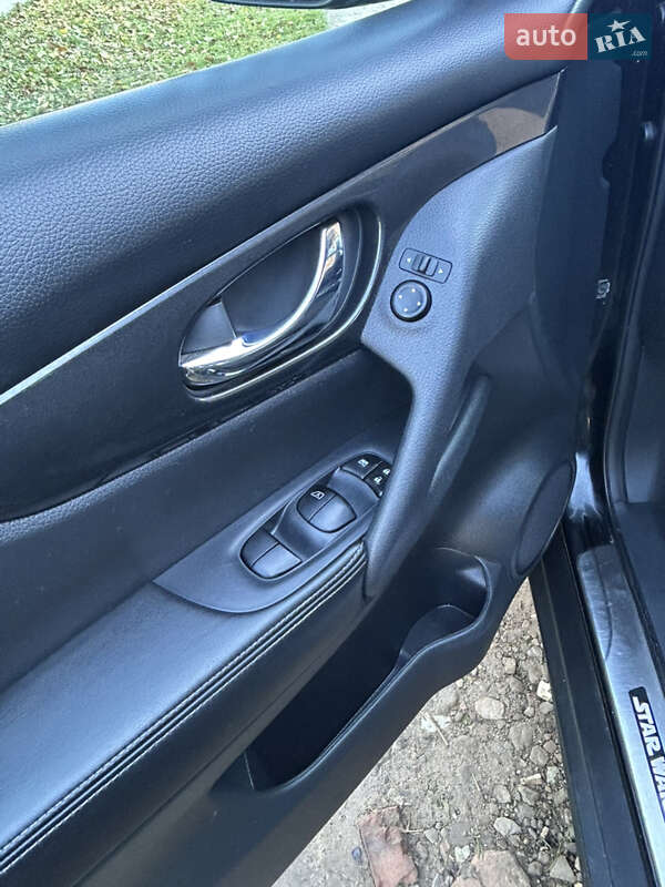 Позашляховик / Кросовер Nissan Rogue 2016 в Добромилі фото 16 Позашляховик / Кросовер Nissan Rogue 2016 в Добромилі