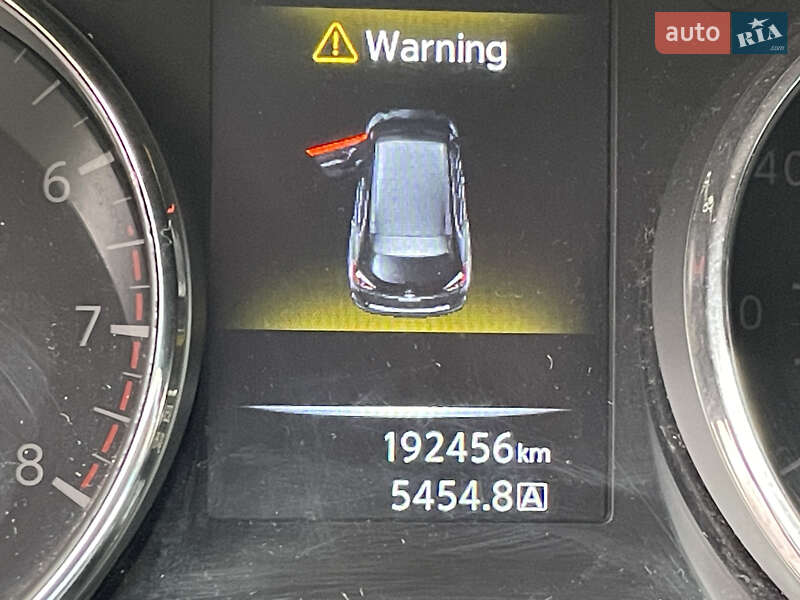 Позашляховик / Кросовер Nissan Rogue 2014 в Миколаєві