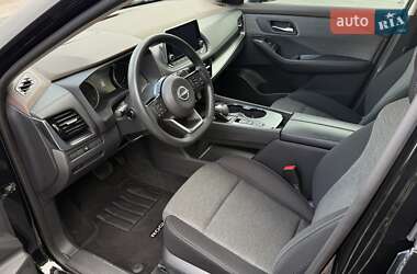 Внедорожник / Кроссовер Nissan Rogue 2022 в 