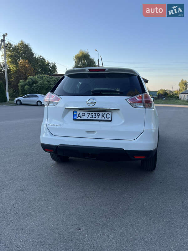 Внедорожник / Кроссовер Nissan Rogue 2016 в Мироновке фото 7 Внедорожник / Кроссовер Nissan Rogue 2016 в Мироновке