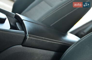 Внедорожник / Кроссовер Nissan Rogue 2021 в 
