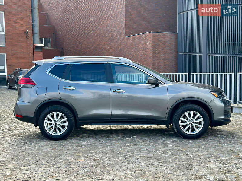 Внедорожник / Кроссовер Nissan Rogue 2017 в Днепре фото 9 Внедорожник / Кроссовер Nissan Rogue 2017 в Днепре