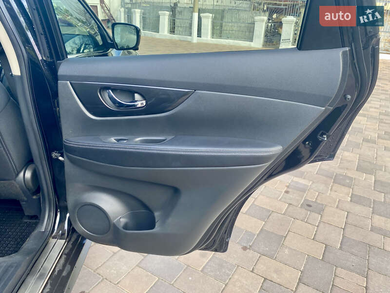 Позашляховик / Кросовер Nissan Rogue 2017 в Миколаєві фото 23 Позашляховик / Кросовер Nissan Rogue 2017 в Миколаєві