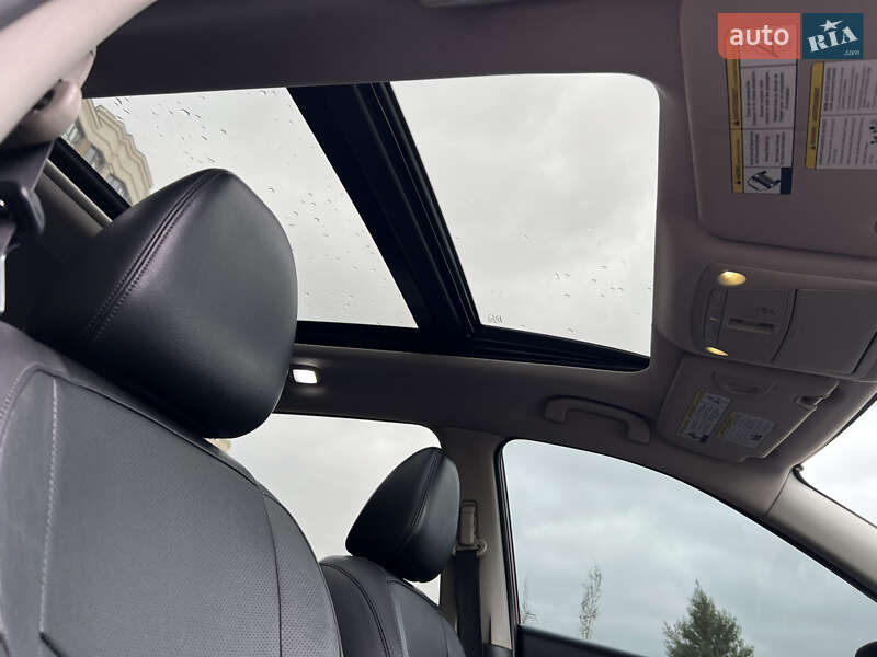 Внедорожник / Кроссовер Nissan Rogue 2017 в Киеве фото 4 Внедорожник / Кроссовер Nissan Rogue 2017 в Киеве