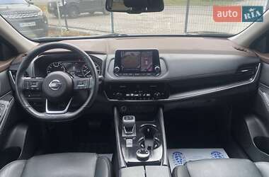 Внедорожник / Кроссовер Nissan Rogue 2021 в 