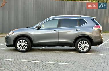 Внедорожник / Кроссовер Nissan Rogue 2016 в 