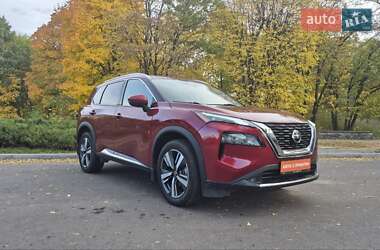 Внедорожник / Кроссовер Nissan Rogue 2020 в 