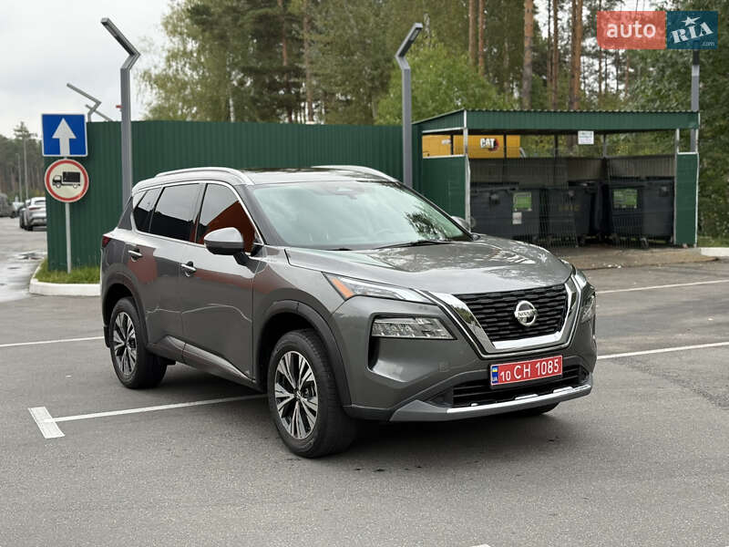 Nissan Rogue 2021