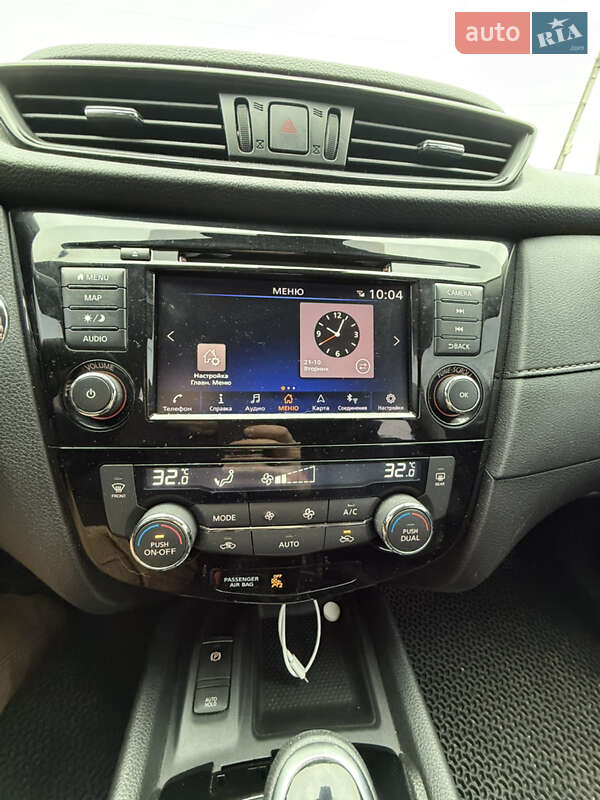 Внедорожник / Кроссовер Nissan Rogue 2019 в Миргороде