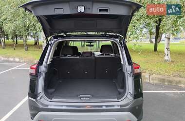 Позашляховик / Кросовер Nissan Rogue 2021 в  фото 40 Позашляховик / Кросовер Nissan Rogue 2021 в