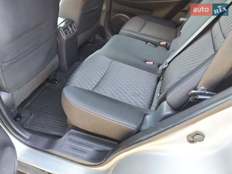 Позашляховик / Кросовер Nissan Rogue 2019 в Тернополі