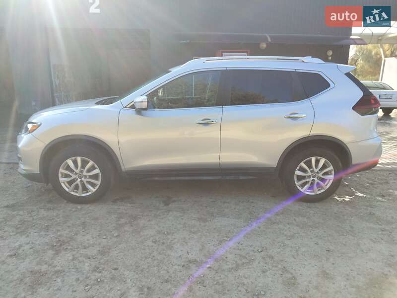 Позашляховик / Кросовер Nissan Rogue 2019 в Тернополі