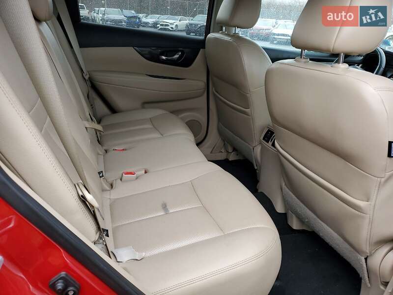 Внедорожник / Кроссовер Nissan Rogue 2017 в Яготине фото 2 Внедорожник / Кроссовер Nissan Rogue 2017 в Яготине