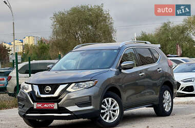 Внедорожник / Кроссовер Nissan Rogue 2020 в 