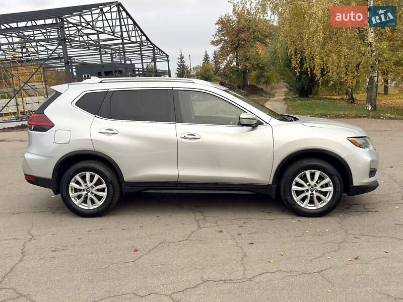 Внедорожник / Кроссовер Nissan Rogue 2018 в Лубнах фото 7 Внедорожник / Кроссовер Nissan Rogue 2018 в Лубнах