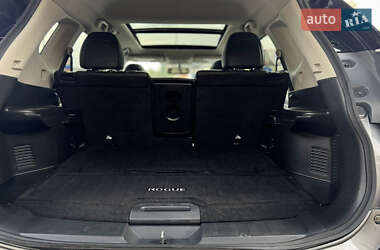 Внедорожник / Кроссовер Nissan Rogue 2015 в 