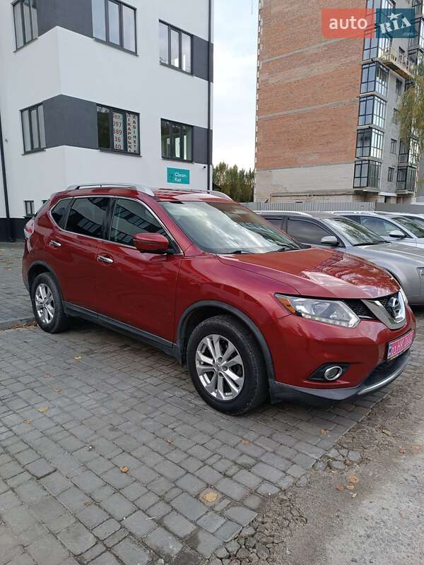 Внедорожник / Кроссовер Nissan Rogue 2016 в Маневичах