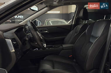 Внедорожник / Кроссовер Nissan Rogue 2020 в 