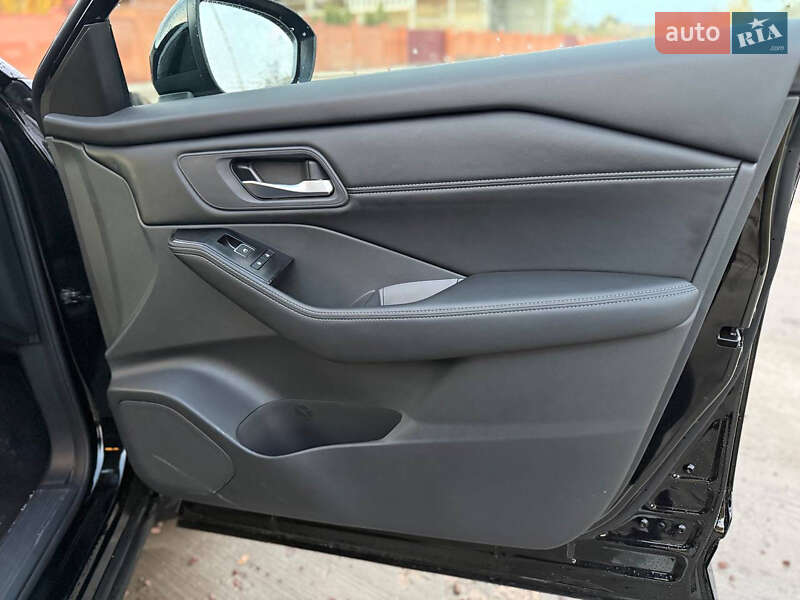 Позашляховик / Кросовер Nissan Rogue 2024 в Києві фото 28 Позашляховик / Кросовер Nissan Rogue 2024 в Києві