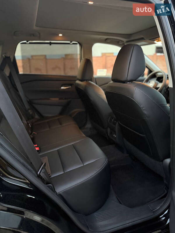 Позашляховик / Кросовер Nissan Rogue 2024 в Києві фото 43 Позашляховик / Кросовер Nissan Rogue 2024 в Києві