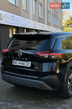 Позашляховик / Кросовер Nissan Rogue 2020 в  фото 9 Позашляховик / Кросовер Nissan Rogue 2020 в
