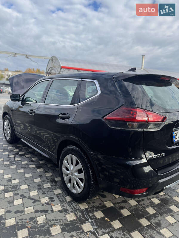 Внедорожник / Кроссовер Nissan Rogue 2020 в Полтаве