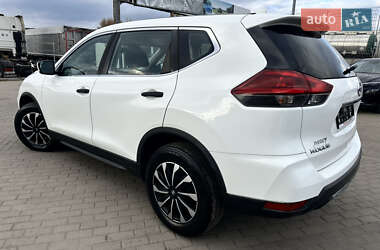 Позашляховик / Кросовер Nissan Rogue 2017 в  фото 10 Позашляховик / Кросовер Nissan Rogue 2017 в