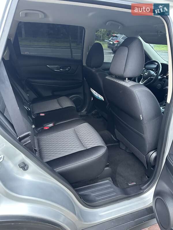 Внедорожник / Кроссовер Nissan Rogue 2017 в Львове фото 10 Внедорожник / Кроссовер Nissan Rogue 2017 в Львове