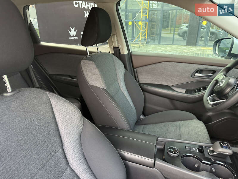 Позашляховик / Кросовер Nissan Rogue 2022 в Полтаві