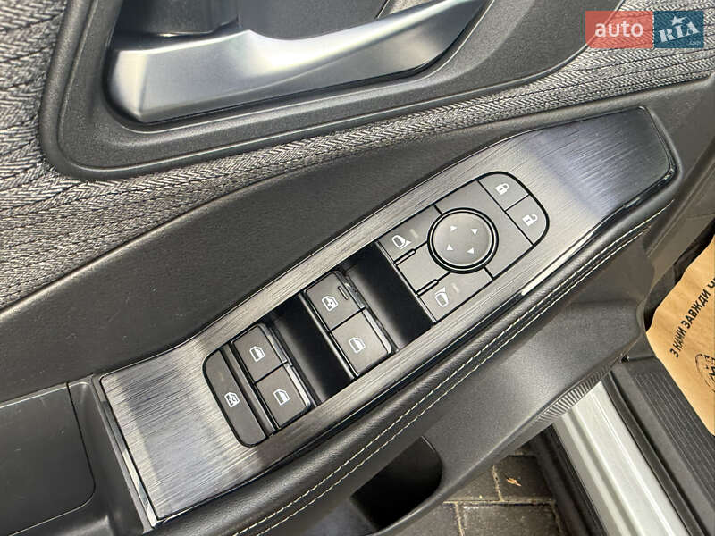 Позашляховик / Кросовер Nissan Rogue 2022 в Полтаві