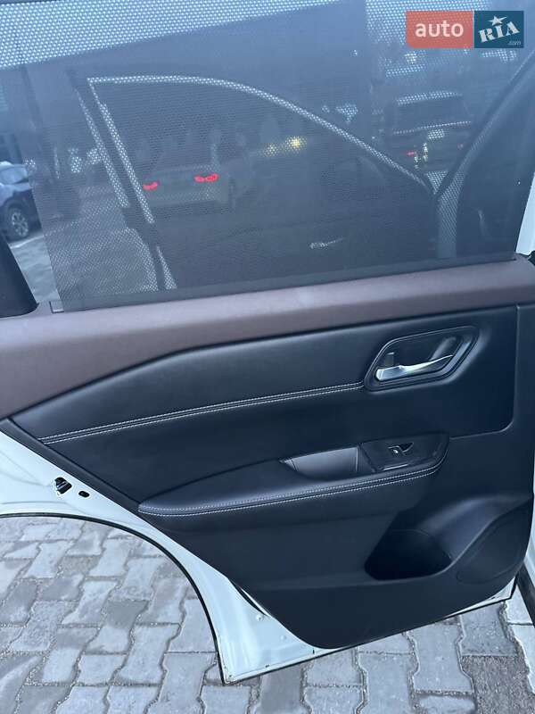 Позашляховик / Кросовер Nissan Rogue 2022 в Кривому Розі фото 29 Позашляховик / Кросовер Nissan Rogue 2022 в Кривому Розі