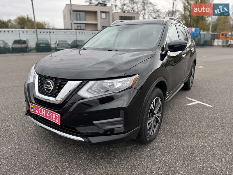 Позашляховик / Кросовер Nissan Rogue 2019 в Києві