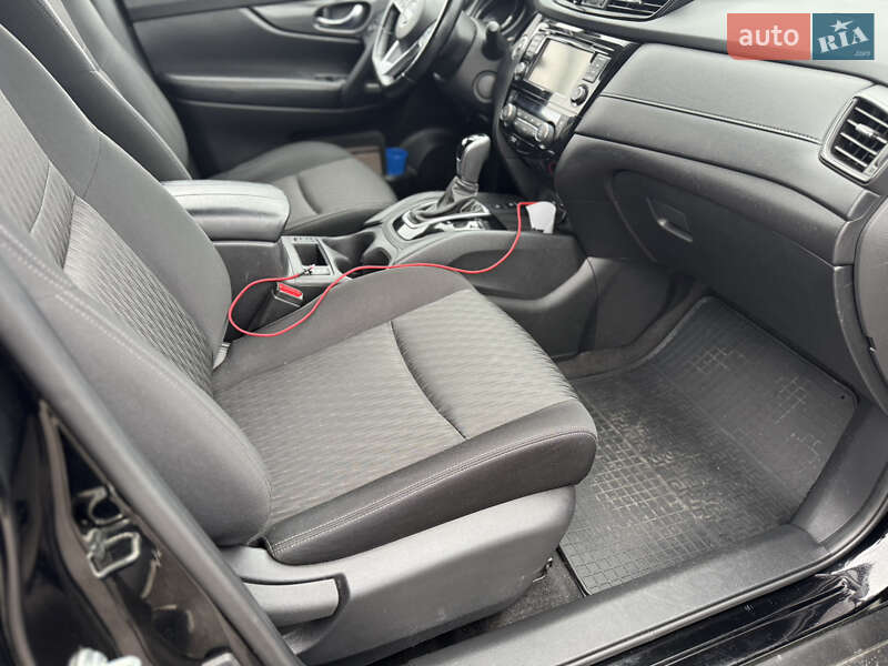 Позашляховик / Кросовер Nissan Rogue 2019 в Києві