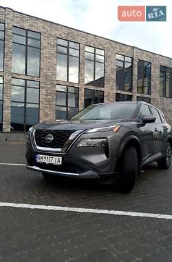 Внедорожник / Кроссовер Nissan Rogue 2023 в Житомире