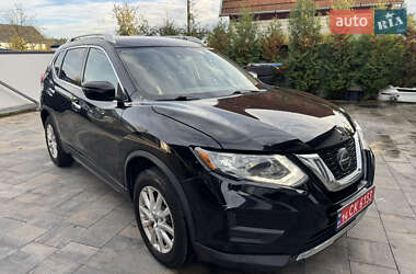 Позашляховик / Кросовер Nissan Rogue 2019 в 
