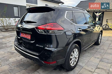 Позашляховик / Кросовер Nissan Rogue 2019 в 