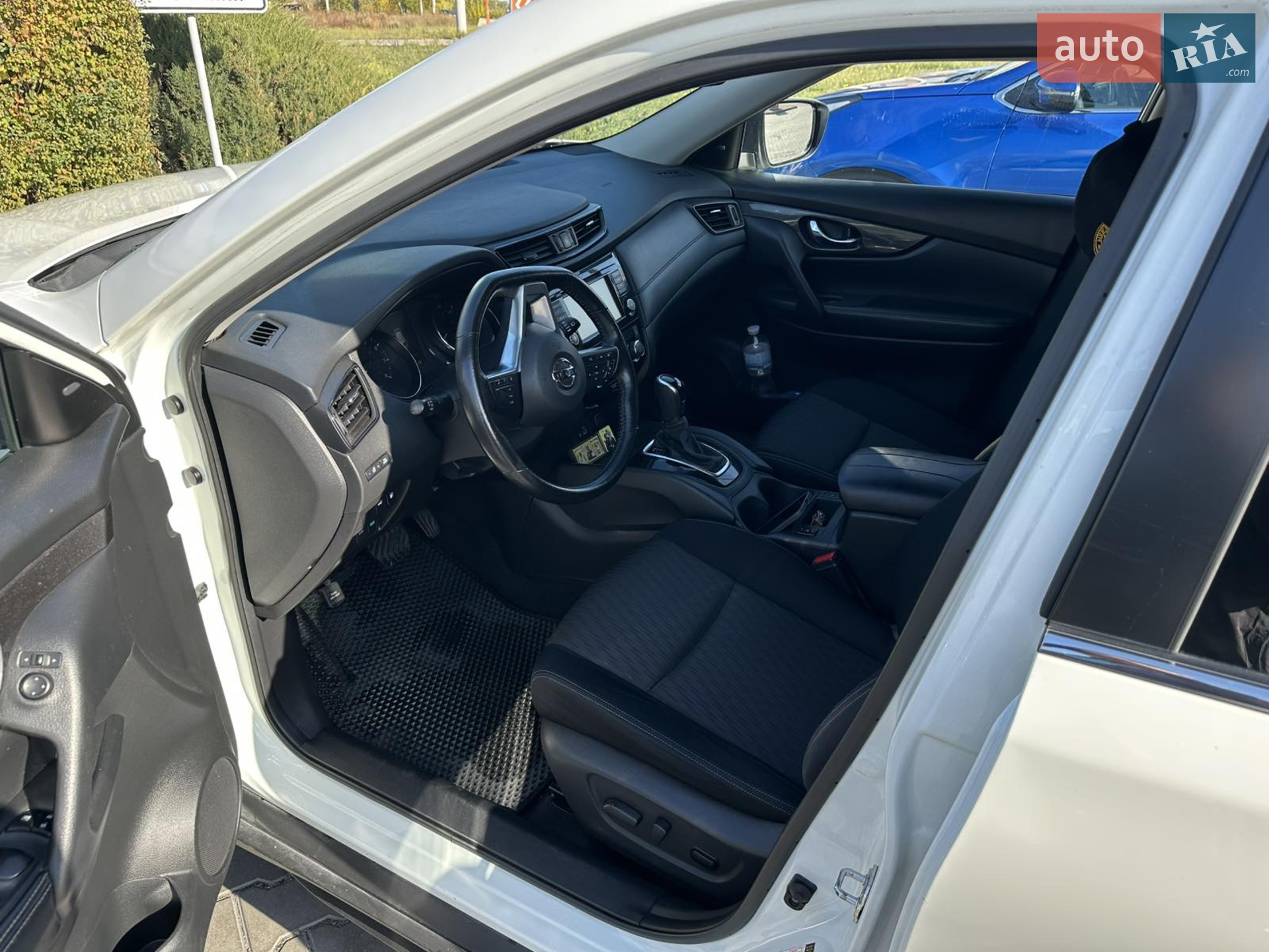 2018 Nissan Rogue - мініатюра 9