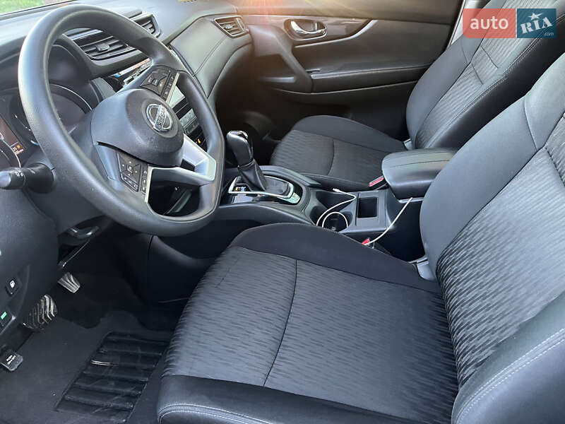 Внедорожник / Кроссовер Nissan Rogue 2018 в Дрогобыче фото 56 Внедорожник / Кроссовер Nissan Rogue 2018 в Дрогобыче