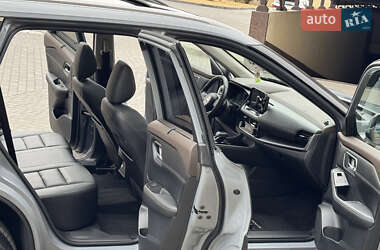 Внедорожник / Кроссовер Nissan Rogue 2021 в 