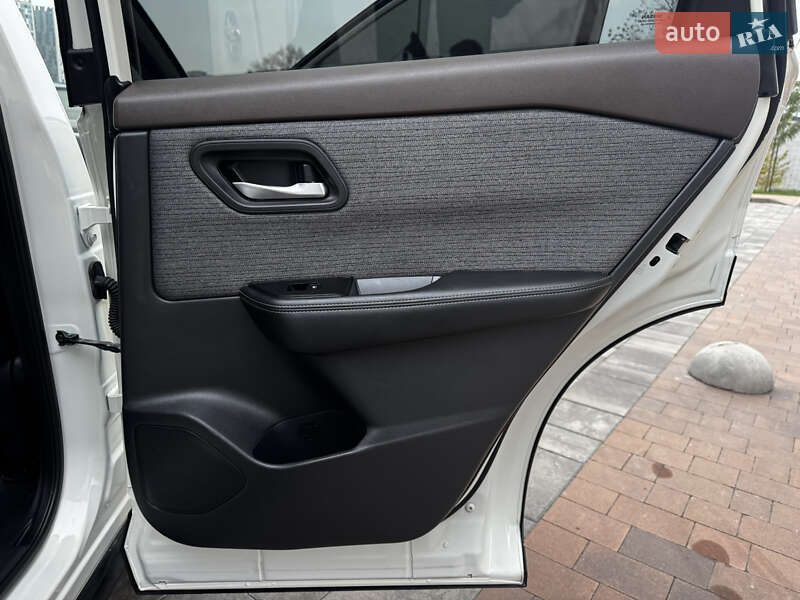 Позашляховик / Кросовер Nissan Rogue 2021 в Києві фото 19 Позашляховик / Кросовер Nissan Rogue 2021 в Києві