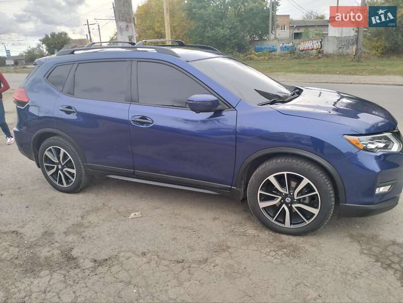 Позашляховик / Кросовер Nissan Rogue 2017 в Дніпрі фото 3 Позашляховик / Кросовер Nissan Rogue 2017 в Дніпрі