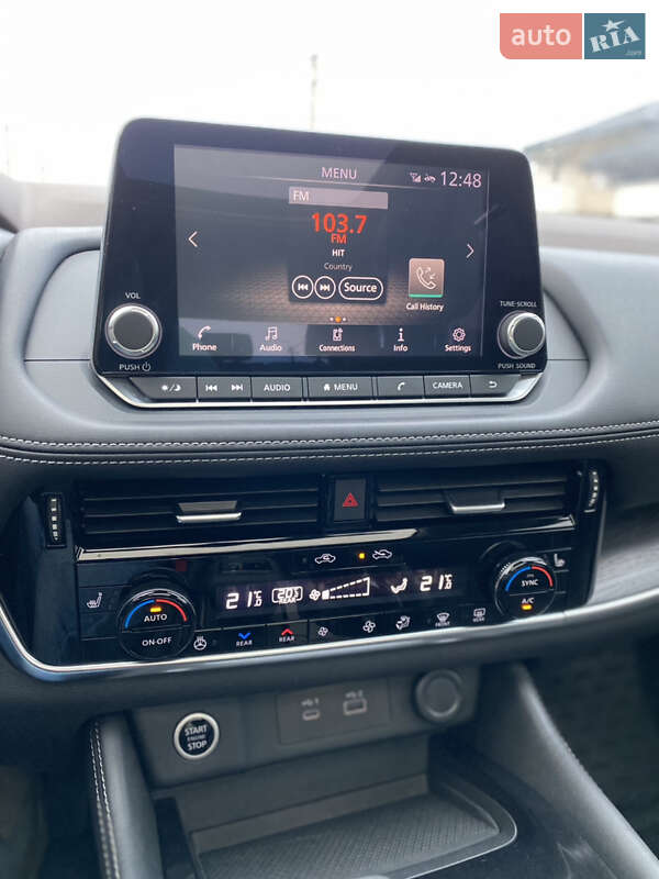 Позашляховик / Кросовер Nissan Rogue 2021 в Рівному