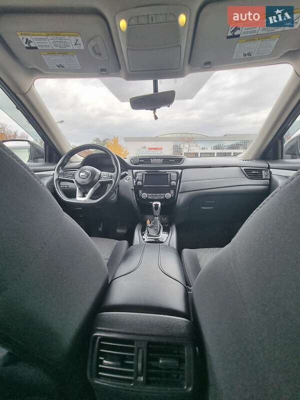 Позашляховик / Кросовер Nissan Rogue 2018 в Броварах